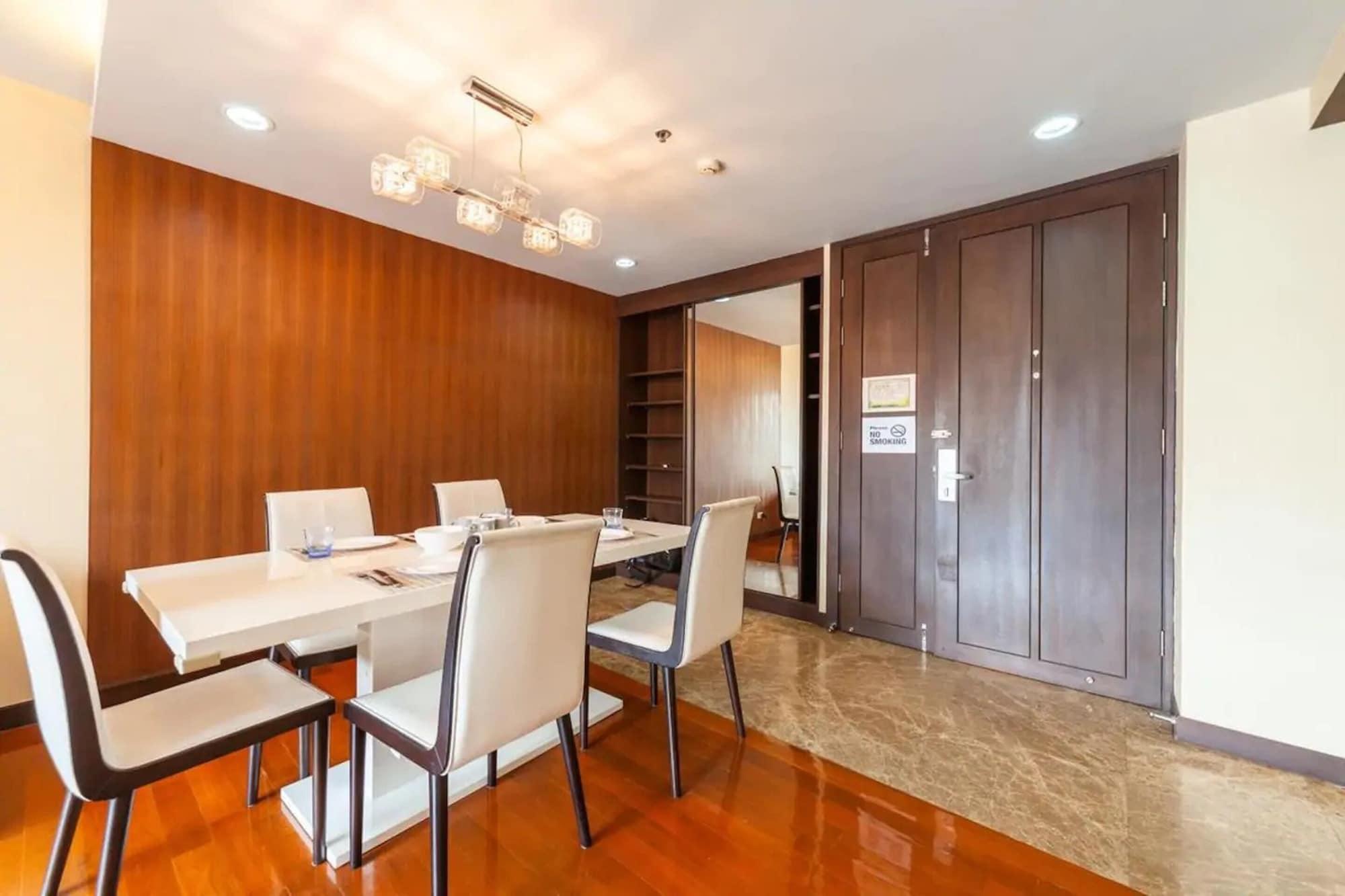 Double Trees Residence Бангкок Экстерьер фото